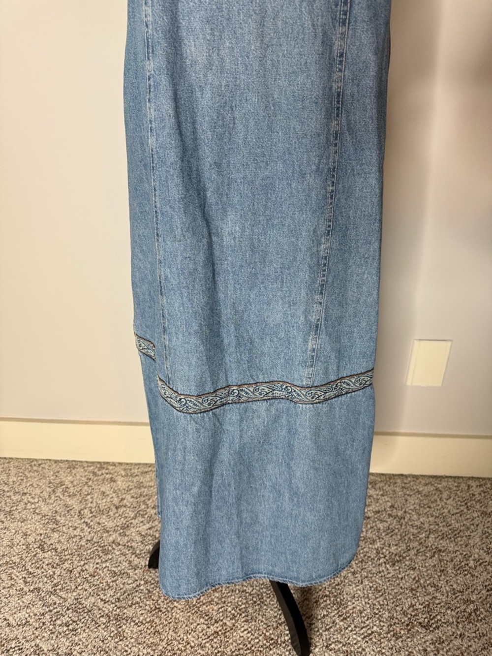 SKETCHES Vintage Sleeveless Denim Maxi Jean Dress Paisley Embellishment Size 12 - Picture 6 of 12
